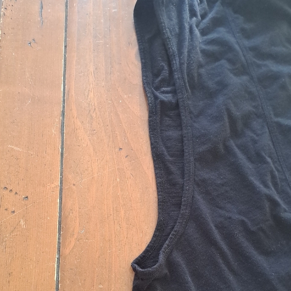 Alo Black Tank Top - Picture 5 of 5